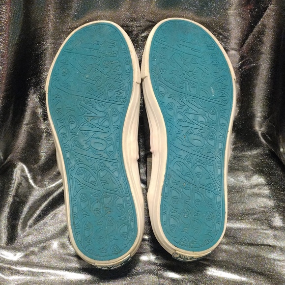 Blowfish Malibu Sneaker black pleather w/ camo - Picture 3 of 4